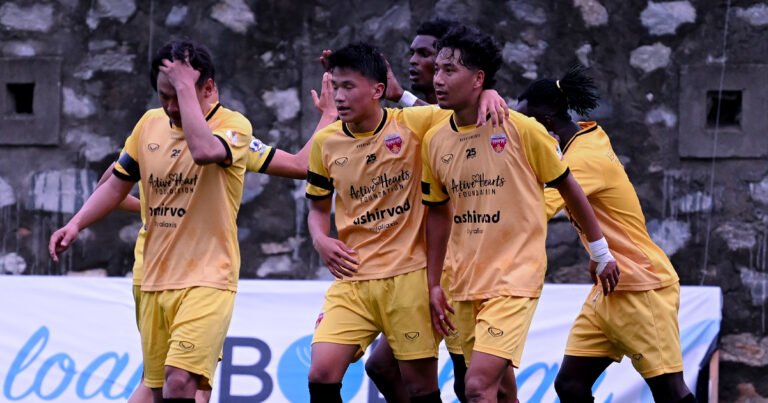 Abayomi’s Late Strike Secures Three Points for the Grizzly Bears
