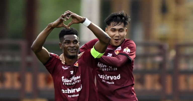 Abayomi’s Poker Inspires the Grizzly Bears Victory
